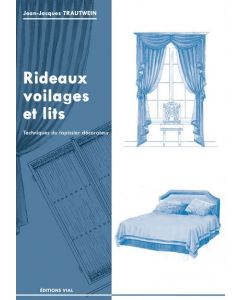 Rideaux, voilages et lits.